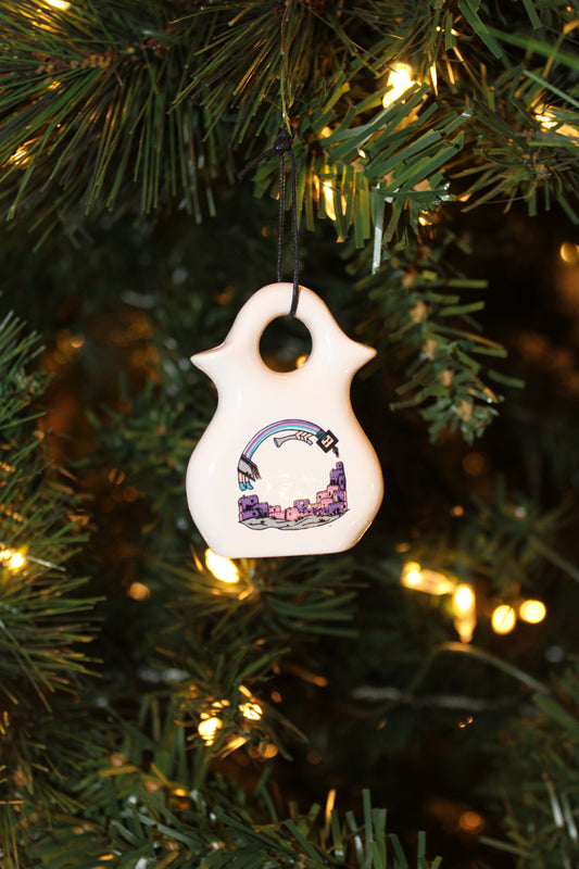 Wedding Vase Christmas Ornament with Yei Design